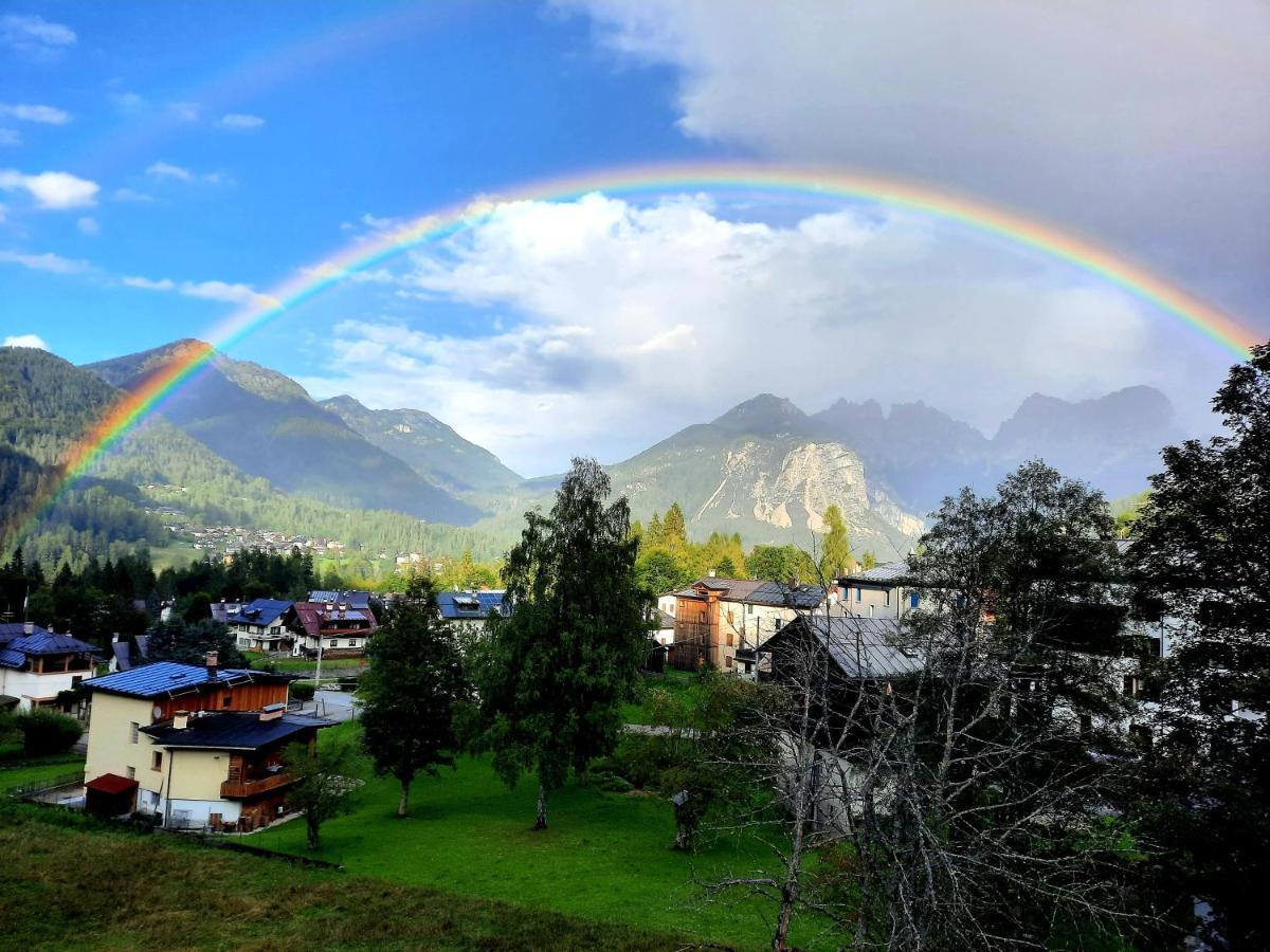 Appartamenti Dolomiti Colcerver ภายนอก รูปภาพ